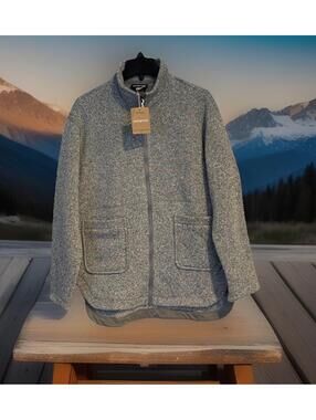 NEW $189 Patagonia Women’s  Size M Better Sweater Oversized Coat Birch White